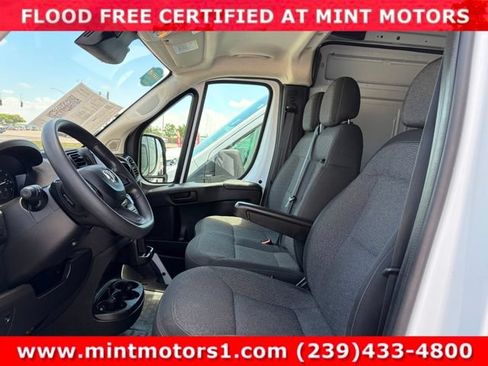 Used 2024 RAM ProMaster 2500 w/ Power Group FWD image 46