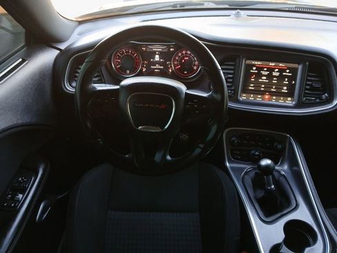 Used 2018 Dodge Challenger R/T Scat Pack image 19