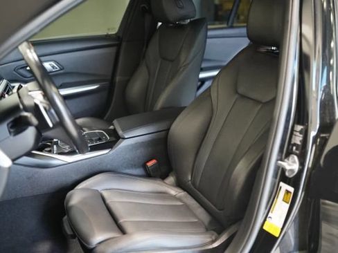 Used 2019 BMW 330i Sedan w/ Convenience Package RWD image 36