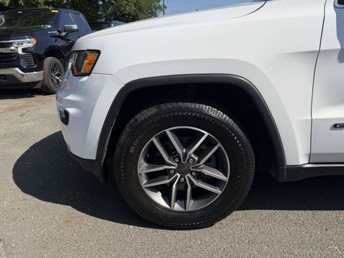 Used 2020 Jeep Grand Cherokee Limited w/ Luxury Group II AWD/4WD image 8