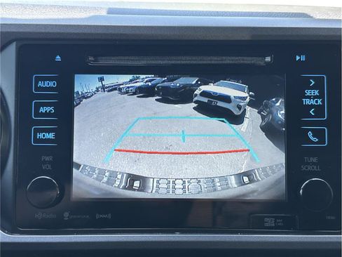 Used 2019 Toyota Tacoma TRD Off-Road AWD/4WD image 24