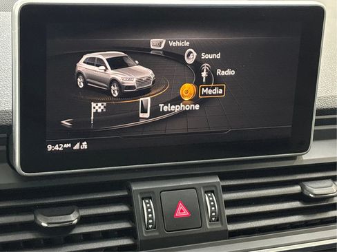 Used 2018 Audi SQ5 Prestige AWD/4WD image 44