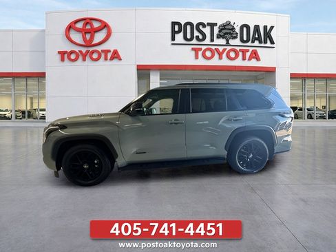 Used 2026 Toyota Sequoia Limited RWD image 3