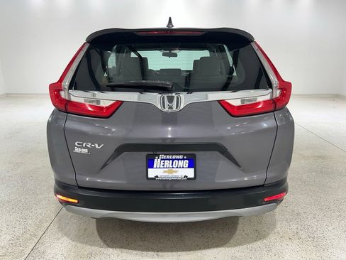 Used 2017 Honda CR-V LX image 4