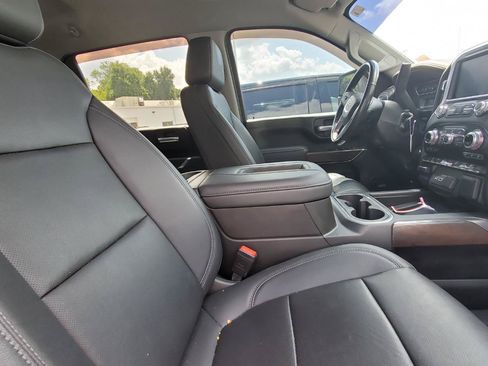 Used 2021 GMC Sierra 2500 SLT w/ SLT Premium Package AWD/4WD image 4