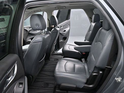 Used 2021 Buick Enclave Essence w/ Sound and Sites Package image 28