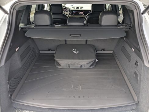 New 2026 Porsche Cayenne E-Hybrid image 23