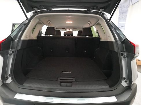 Certified 2023 Nissan Rogue SV AWD/4WD image 10