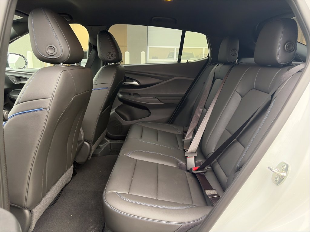 Used 2026 Buick Envista Sport Touring w/ Convenience I Package FWD image 24