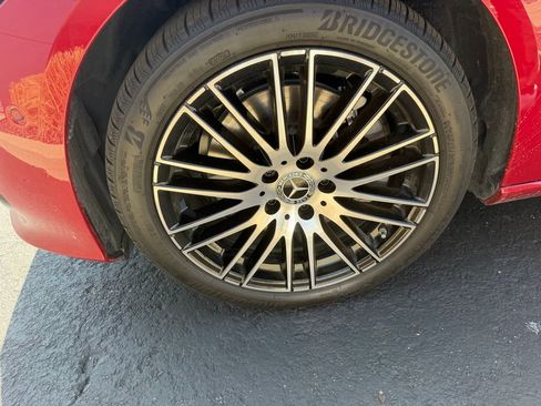 Used 2025 Mercedes-Benz C 300 Sedan image 1