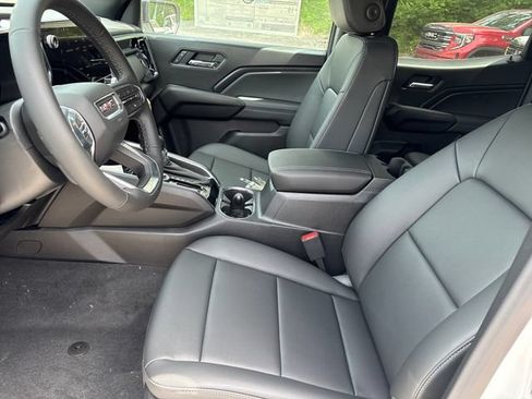 New 2026 GMC Canyon Elevation w/ Convenience Package AWD/4WD image 4
