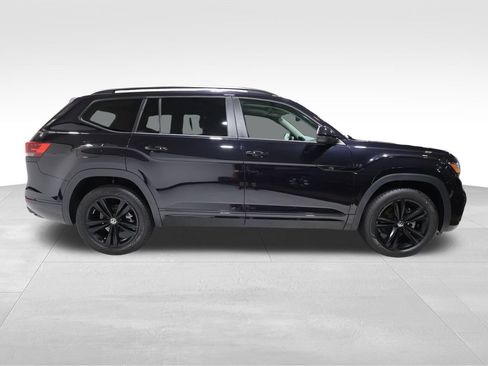 Used 2023 Volkswagen Atlas SEL R-Line AWD/4WD image 5