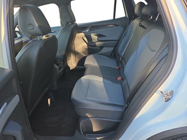 New 2026 Volkswagen Tiguan SE R-Line AWD/4WD image 21