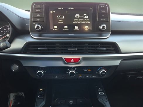 Used 2020 Kia Telluride S image 28