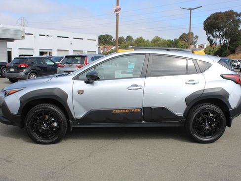 Used 2024 Subaru Crosstrek 2.5i Wilderness w/ Crosstrek Mirror Package AWD/4WD image 2