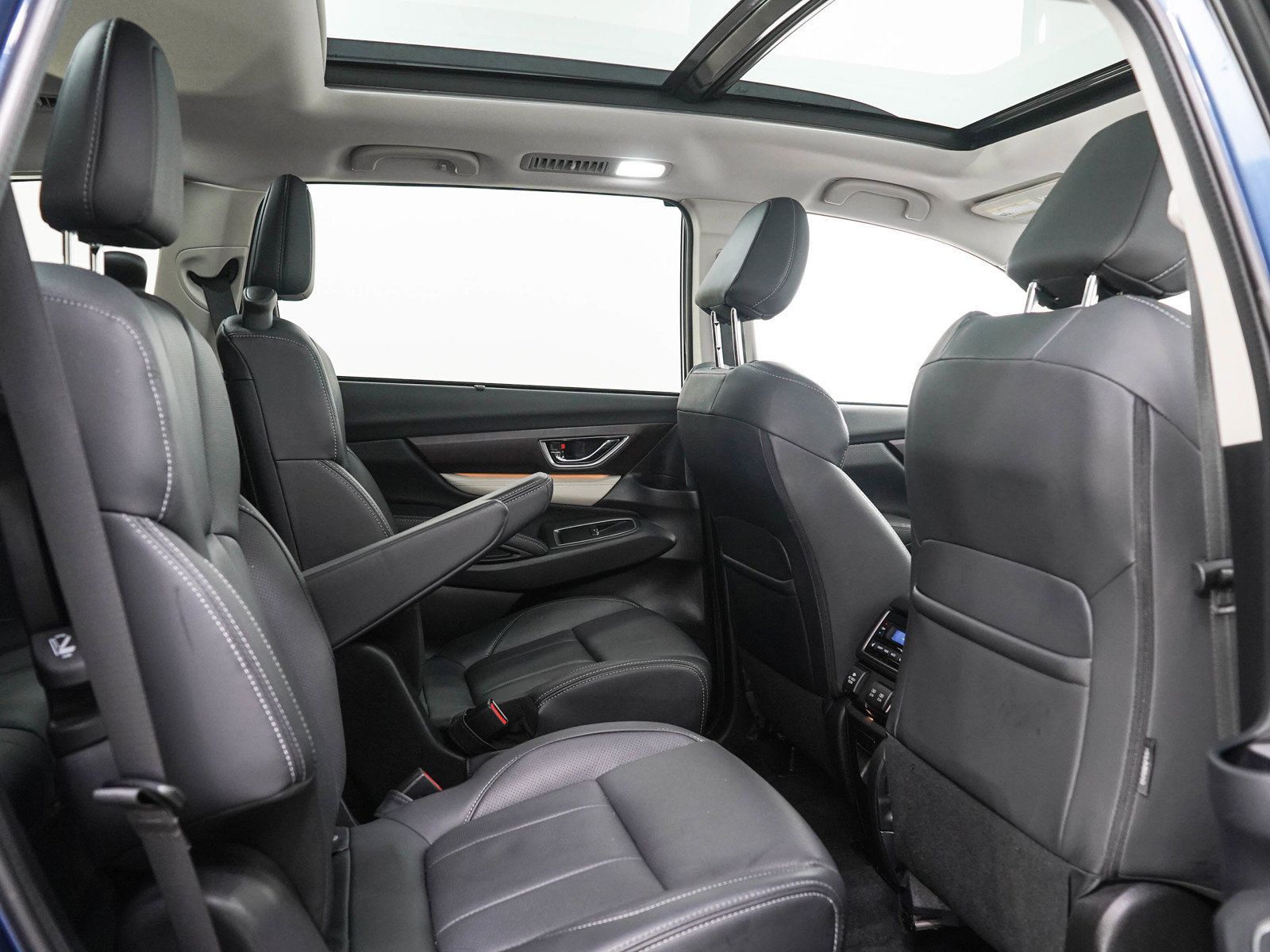 Used 2022 Subaru Ascent Touring AWD/4WD image 14
