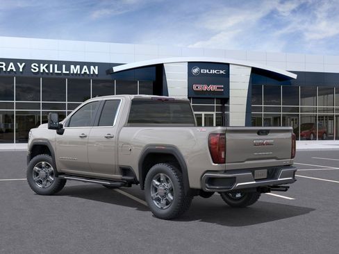 New 2026 GMC Sierra 2500 SLE image 3