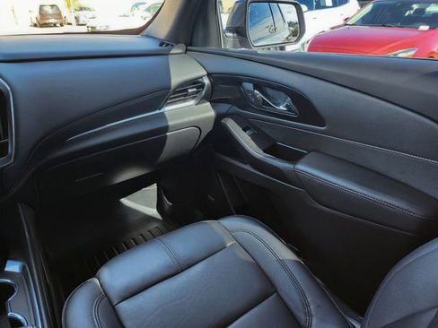 Certified 2023 Chevrolet Traverse RS image 27