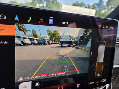 New 2025 Volkswagen ID. Buzz Pro S image 32