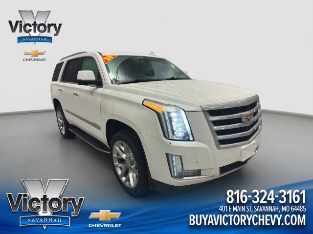 Used 2020 Cadillac Escalade Luxury AWD/4WD image 1