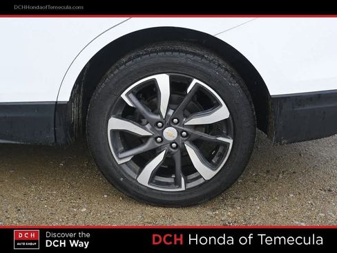 Used 2022 Chevrolet Equinox Premier image 22