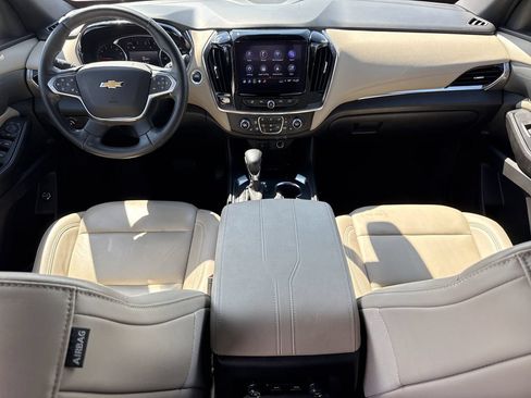 Used 2023 Chevrolet Traverse LT w/ LPO, Floor Liner Package FWD image 26