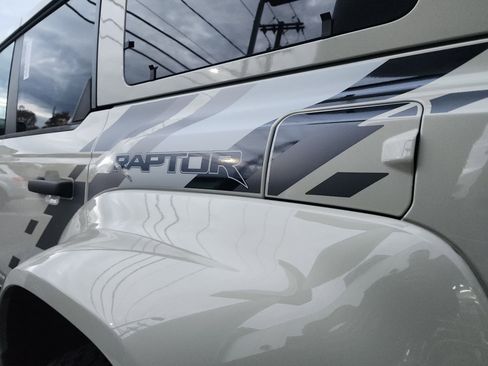 New 2025 Ford Bronco Raptor image 16