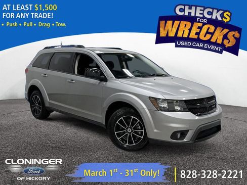 Used 2018 Dodge Journey SXT w/ Connectivity Group image 1