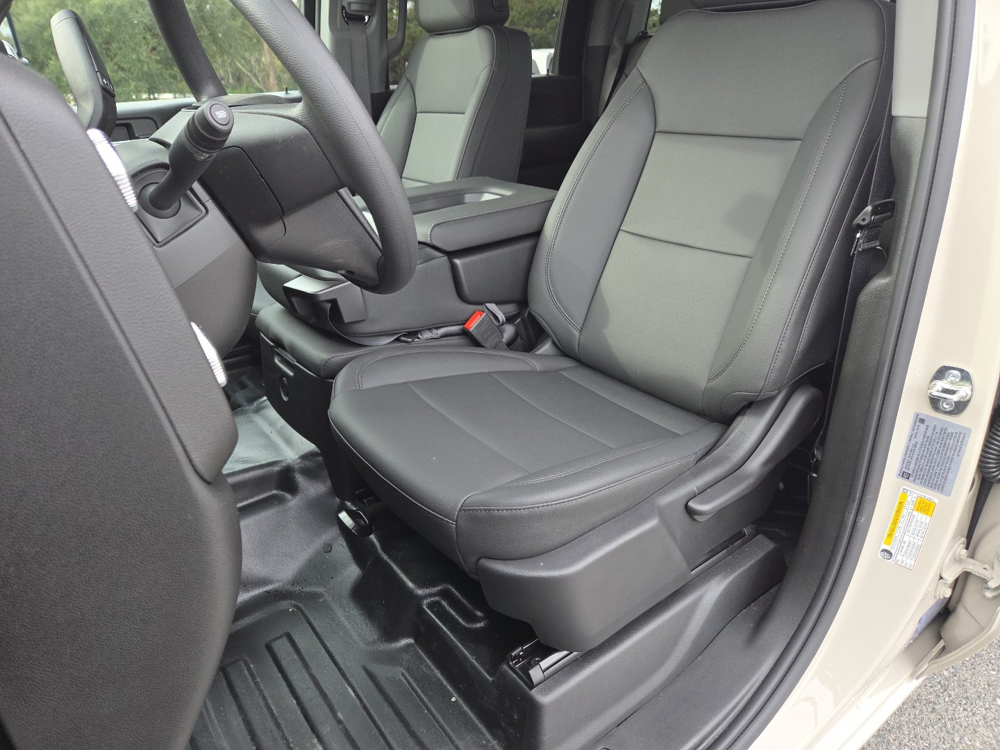 New 2026 GMC Sierra 2500 Pro w/ 1SA Pro Safety Plus Package AWD/4WD image 27