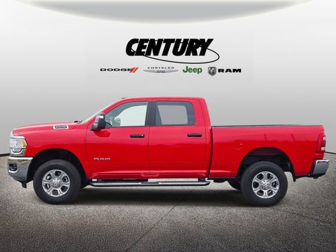 Used 2024 RAM 2500 Big Horn w/ Safety Group image 7