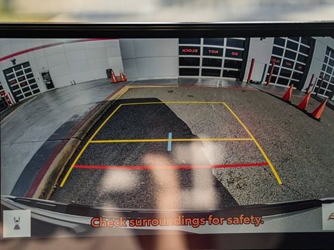 Used 2024 Toyota Tacoma TRD Sport image 44