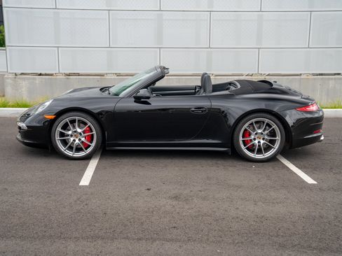 Certified 2014 Porsche 911 Carrera 4S AWD/4WD image 2