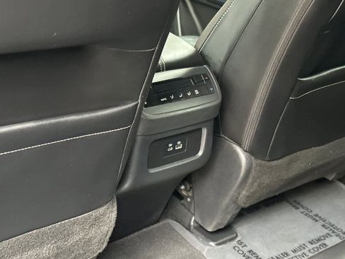 Used 2025 Nissan Pathfinder SL w/ Cargo Package image 14