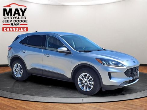 Used 2021 Ford Escape SE image 21