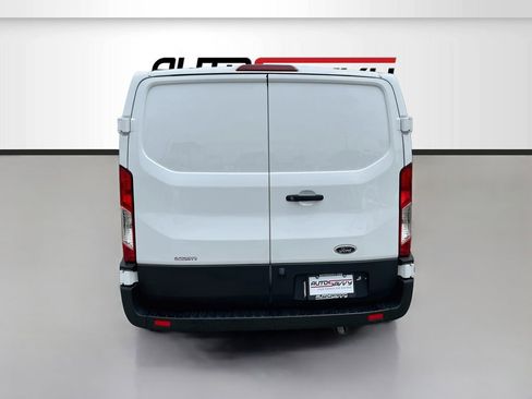 Used 2025 Ford Transit 150 Low Roof RWD image 6