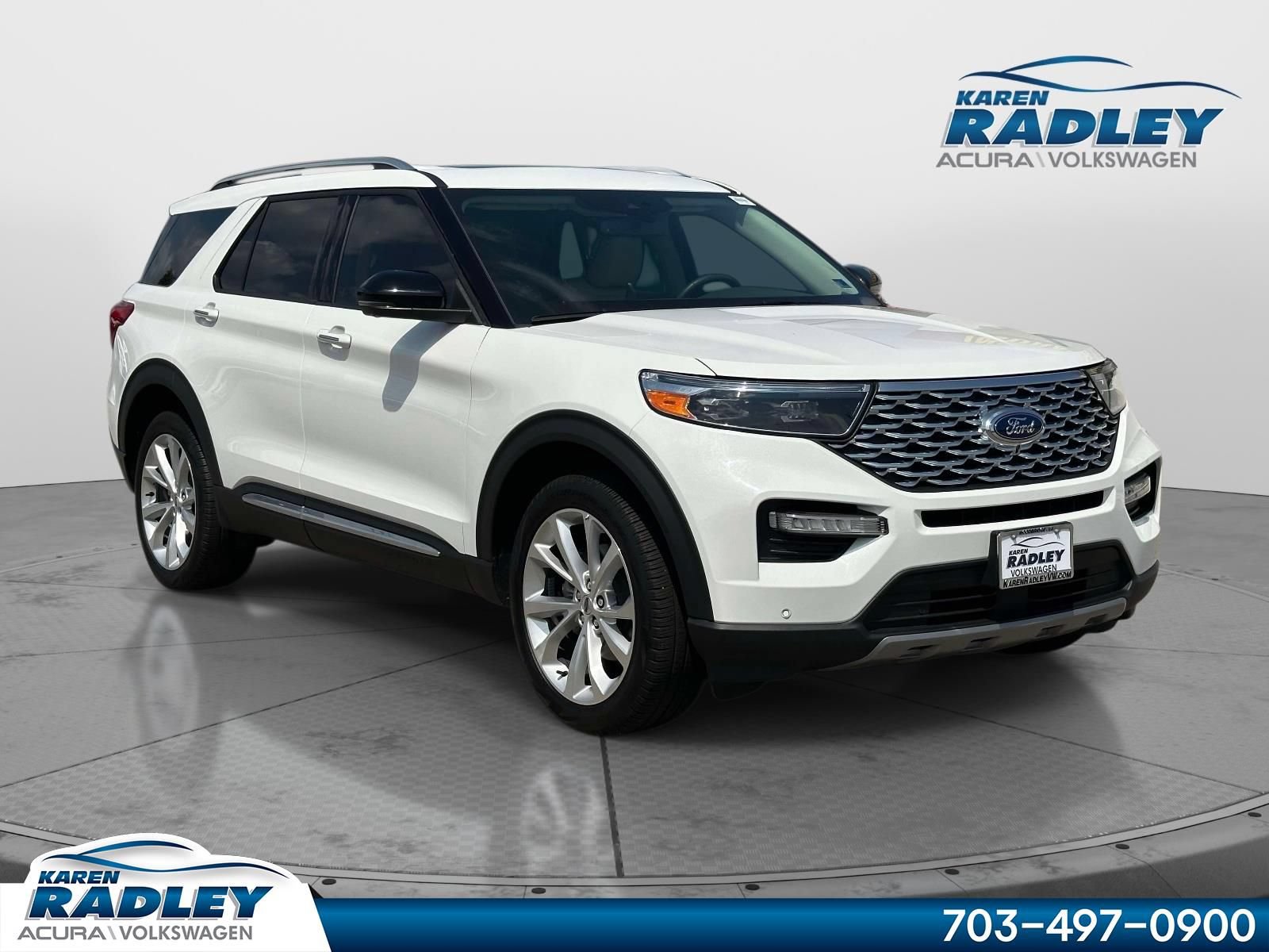 Used 2023 Ford Explorer Platinum w/ Technology Package AWD/4WD image 1
