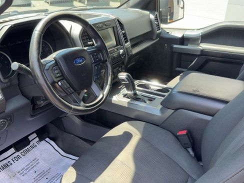 Used 2017 Ford F150 XLT w/ Equipment Group 302A Luxury AWD/4WD image 10