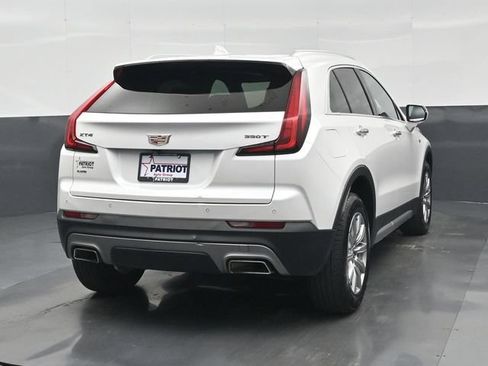 Used 2023 Cadillac XT4 Premium Luxury AWD/4WD image 2