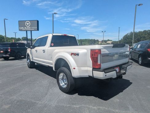 Used 2019 Ford F350 Platinum w/ Platinum Ultimate Package AWD/4WD image 7
