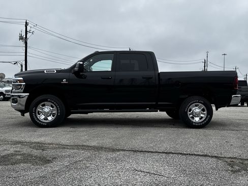 New 2026 RAM 2500 Tradesman AWD/4WD image 7
