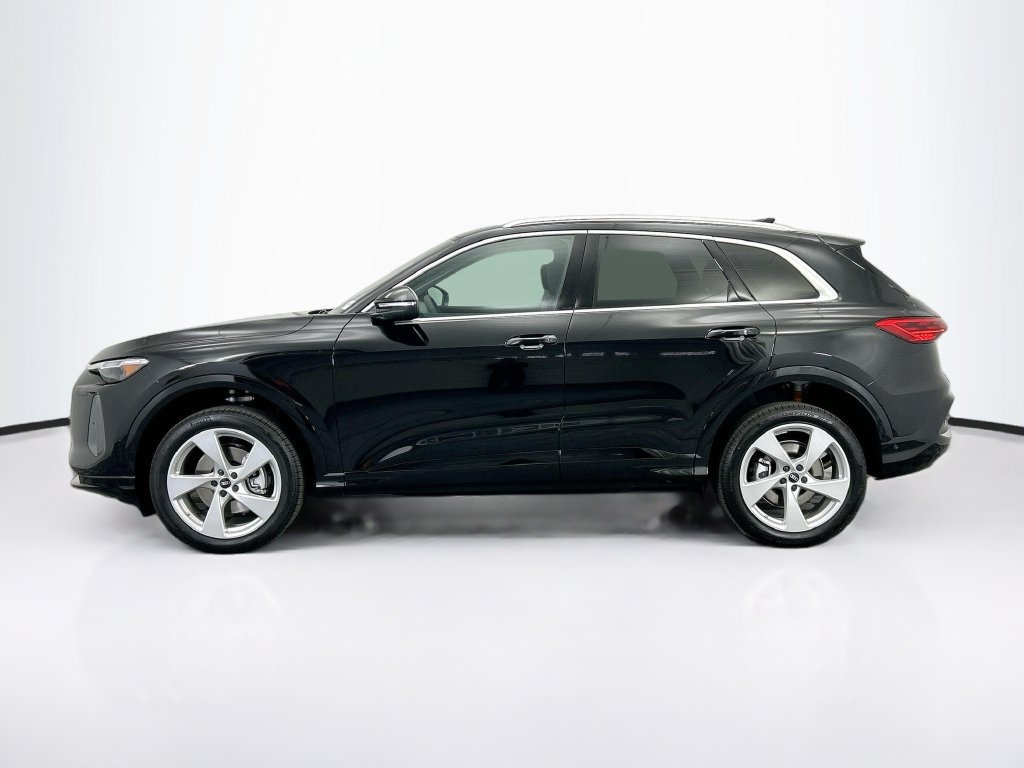 Used 2025 Audi Q5 Premium Plus AWD/4WD image 9