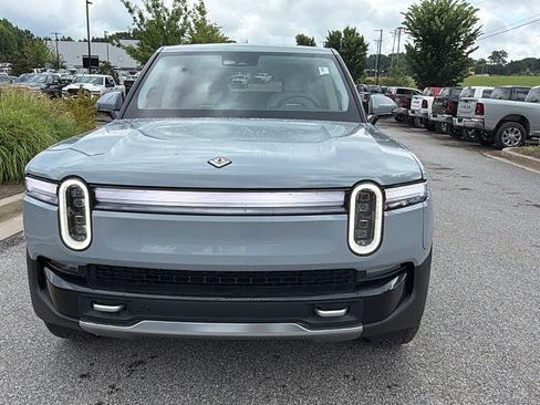 Used 2025 Rivian R1T Adventure AWD/4WD image 3