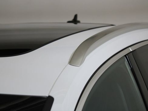 Used 2024 Audi Q3 2.0T Premium Plus image 25