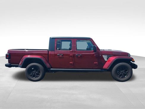 Used 2021 Jeep Gladiator Sport AWD/4WD image 9
