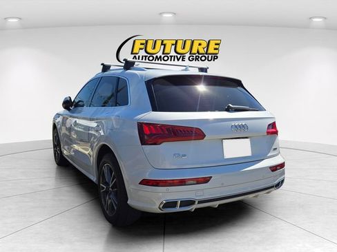 Used 2020 Audi Q5 e Premium Plus w/ Premium Plus Package AWD/4WD image 5