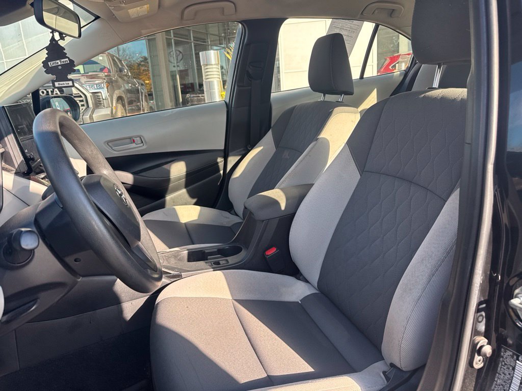 Certified 2024 Toyota Corolla LE FWD image 9
