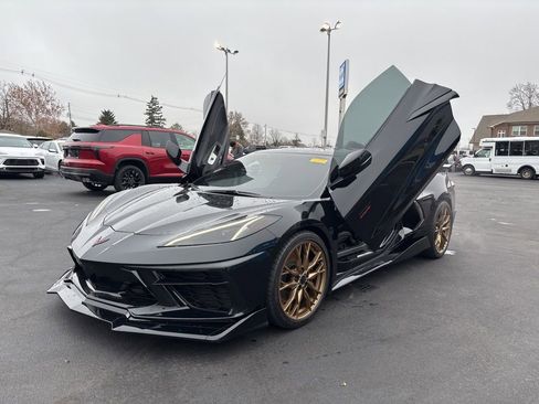 Used 2023 Chevrolet Corvette Stingray Convertible w/ Z51 Performance Package image 31
