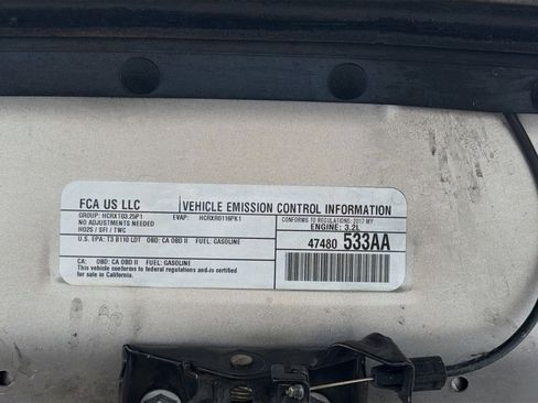 Used 2017 Jeep Cherokee Overland w/ Heavy Duty Protection Group image 17