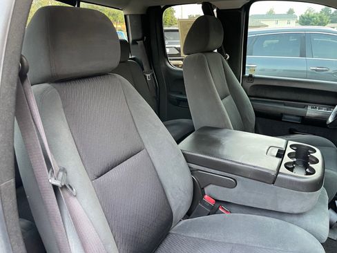 Used 2009 Chevrolet Silverado 1500 LT w/ Power Pack Plus image 18