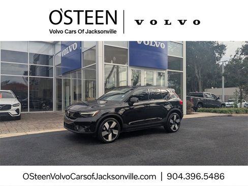 Used 2023 Volvo XC40 Recharge Ultimate image 1
